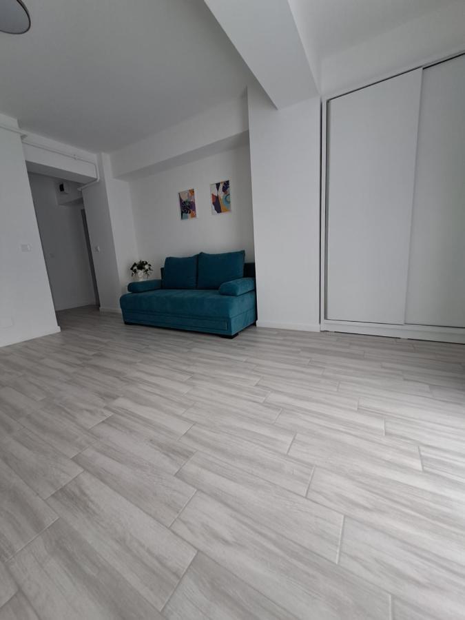 Come&Chill Craiova Exterior photo