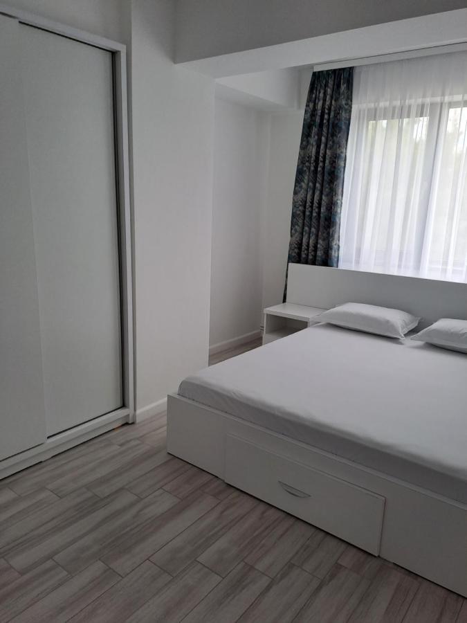 Come&Chill Craiova Exterior photo
