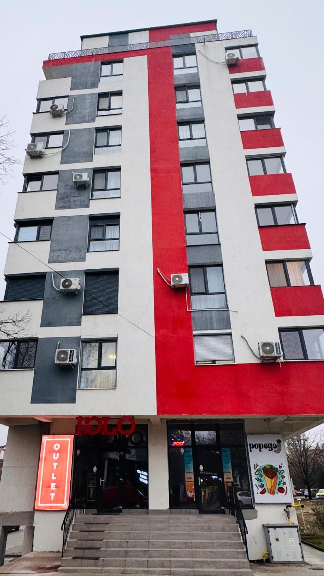 Come&Chill Craiova Exterior photo